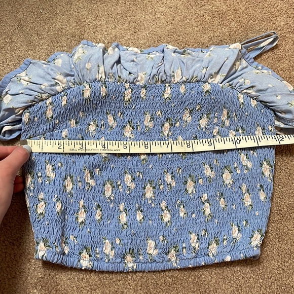 MATCHING SET: Hollister 2-Piece Smocked Floral Top/Skort Set - Picture 9 of 11